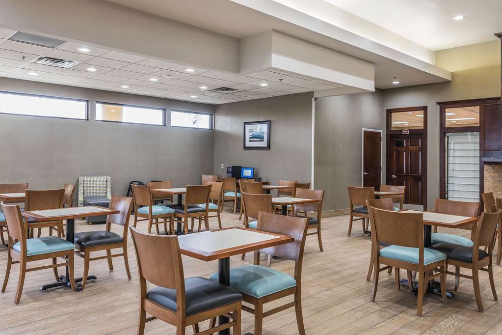 Comfort Inn SW Omaha I 80 - photo 34