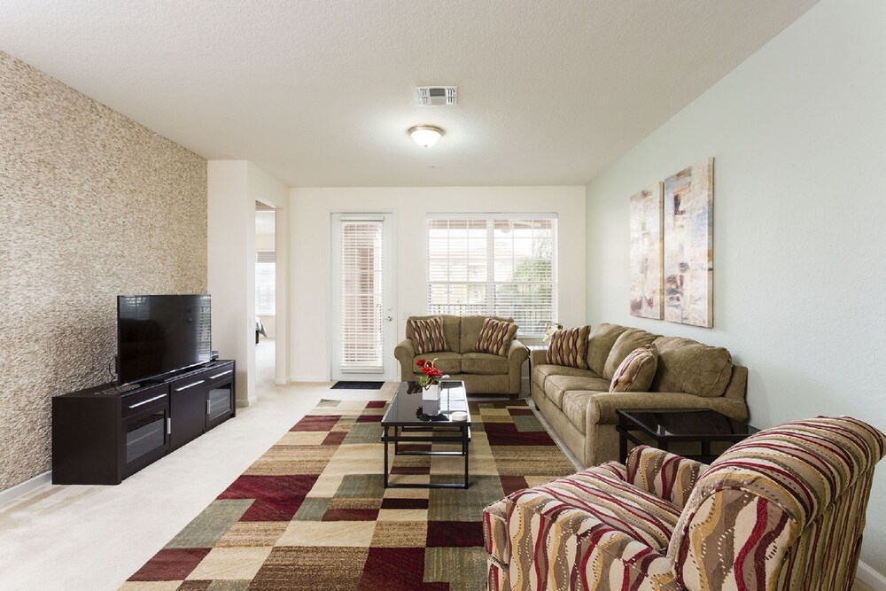 Vista Cay Resort by Intteli Fun Rentals - photo 32
