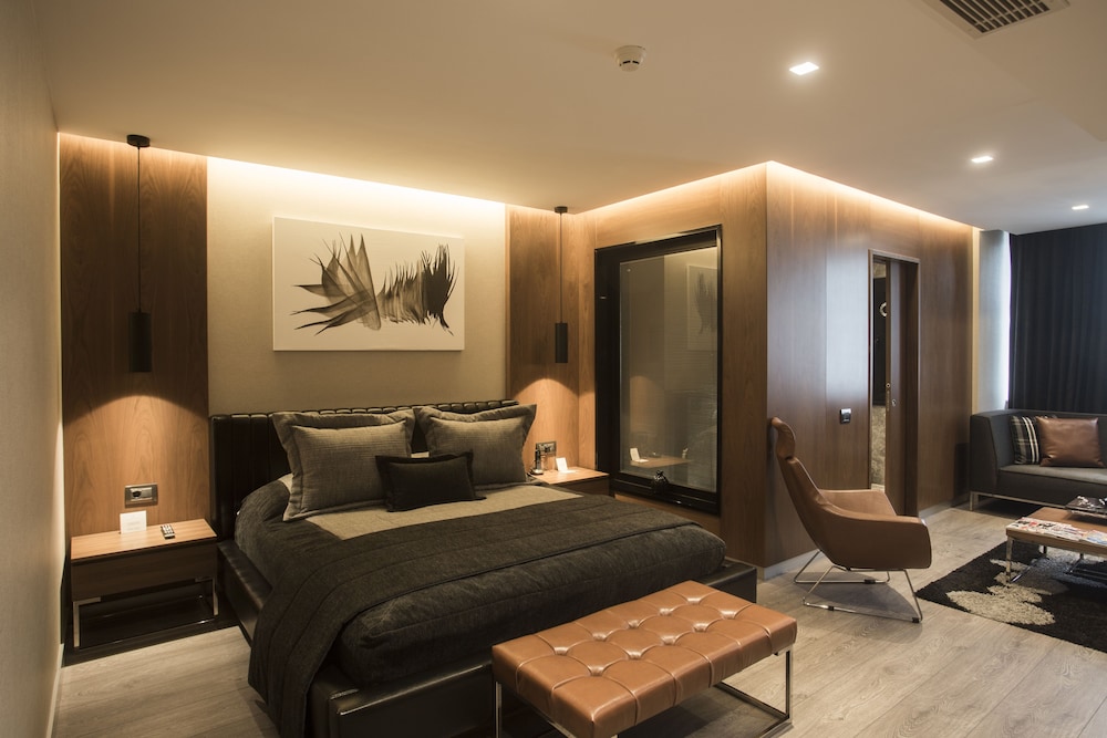 Zeniva Hotel — Izmir