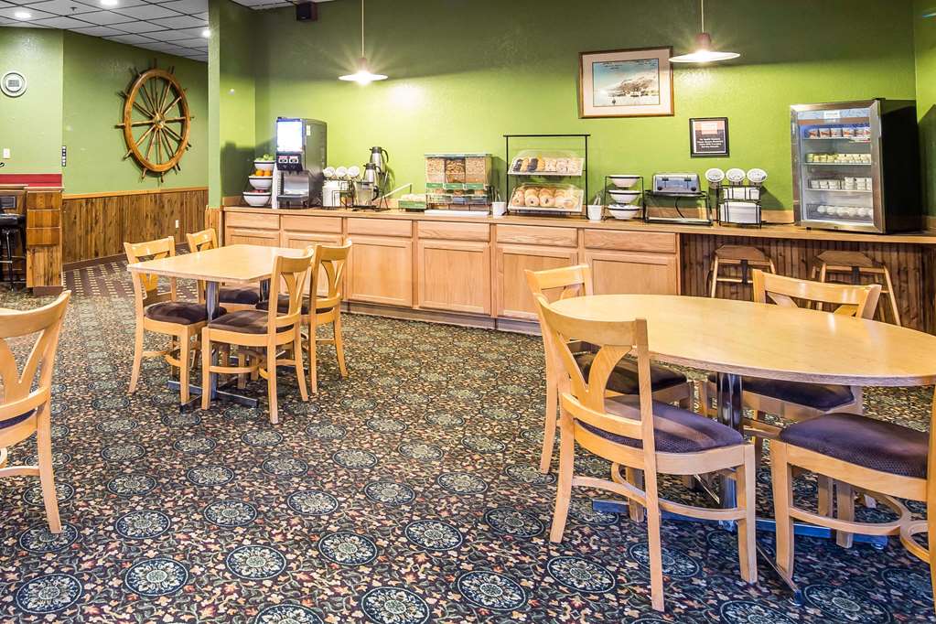 Quality Inn Kodiak - photo 47