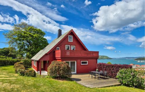 Awesome Home In Fitjar With Wifi — 4-Star Luxury Hotel in Fitjar, Norway