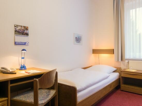 CVJM Hotel am Wollmarkt — Braunschweig — photo 4