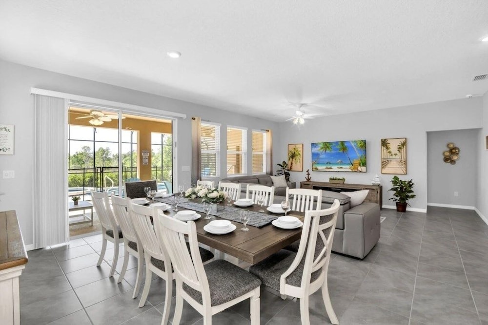 Luxury 6 Bed Private Pool Home In Solterra Resort 6 Bedroom Home by RedAwning - photo 38