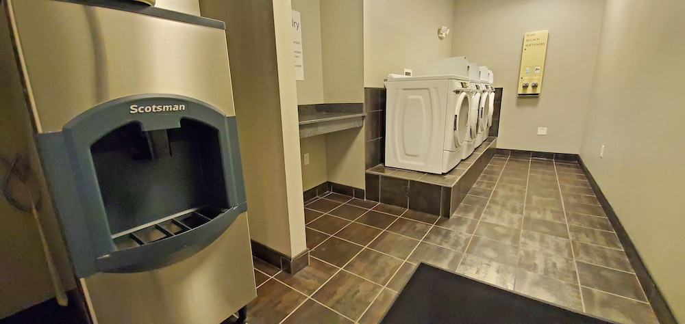 Holiday Inn Express Kearney by IHG - photo 27