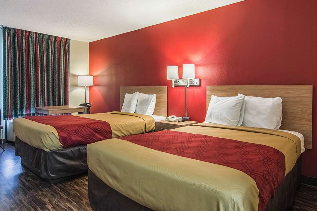 Econo Lodge Fort Payne - photo 10