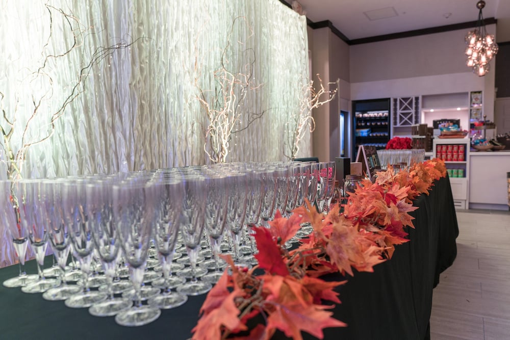 Hilton Garden Inn Arlington Shirlington - photo 52