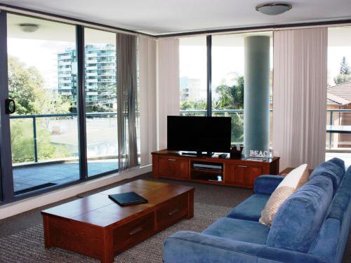 Twin Pines 401 CBD Location — 4-Star Luxury Hotel in Forster, Australia