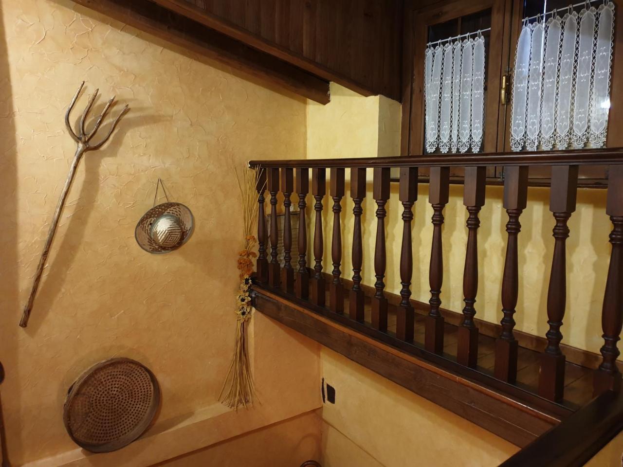 Casaruraltiarosa — Unknown City — photo 5