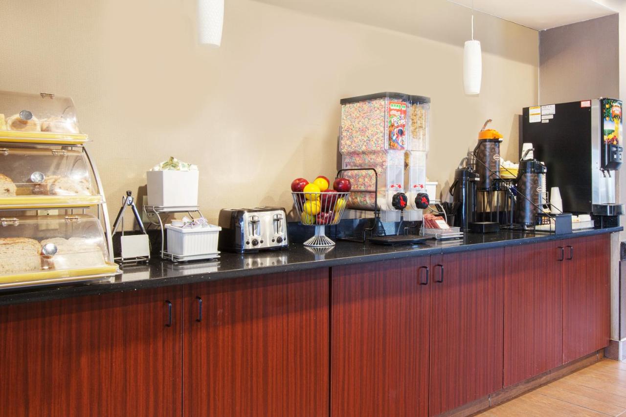 Quality Inn Brewerton Syracuse Oneida Lake Area - photo 4