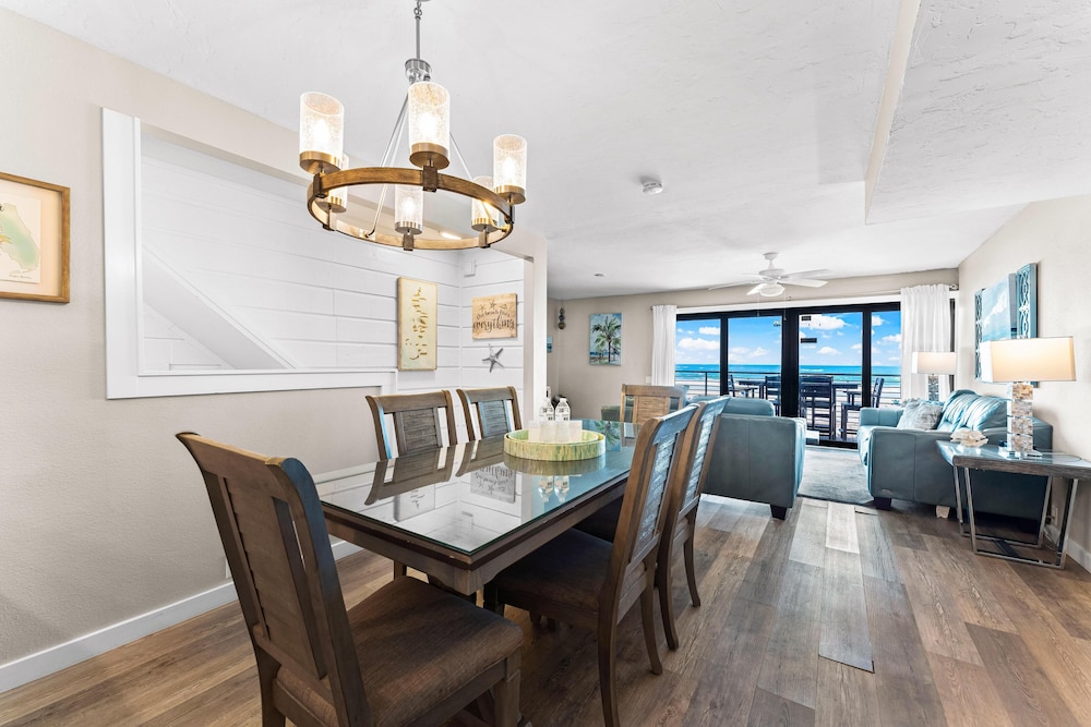 Fanta Sea 55 By Beachside Management - carbon neutral hotel in Siesta Key