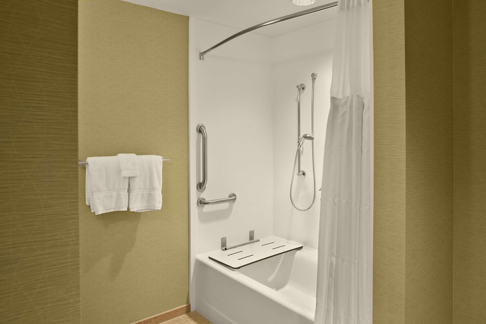 Hilton Garden Inn Akron - photo 16