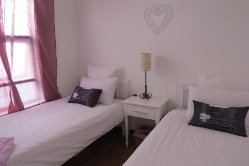 Chamomile Cottage 2