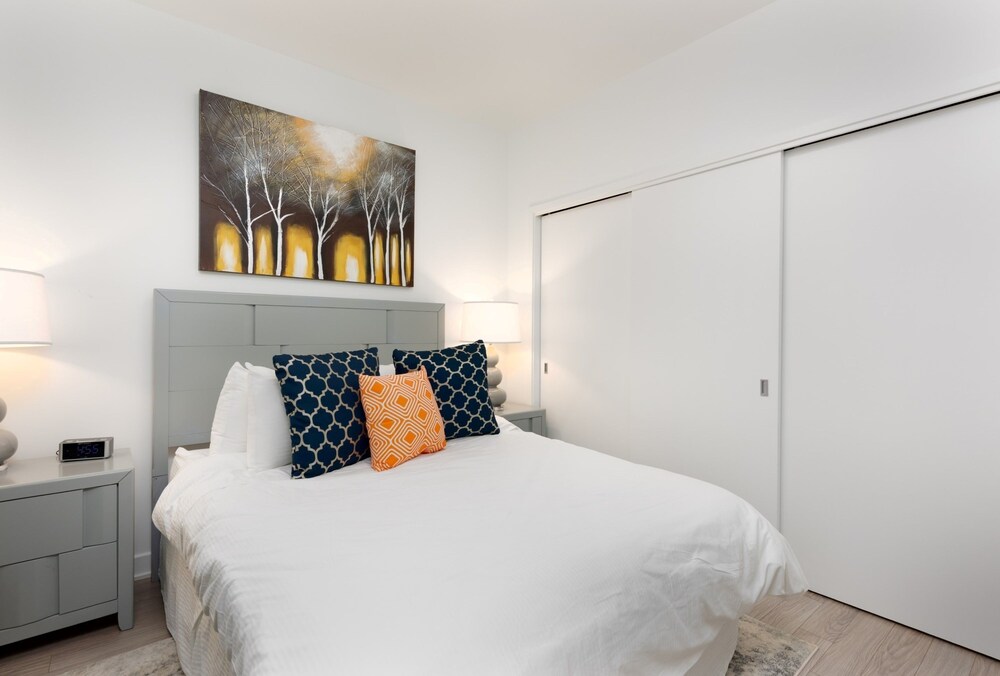 Global Luxury Suites at Reston Town Center - photo 47