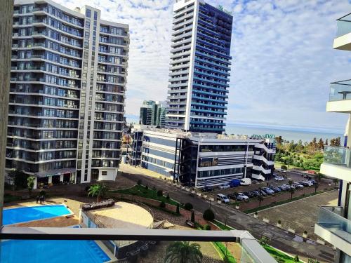 White Sails Apartments — 4-Star Luxury Hotel in Batumi, Georgia