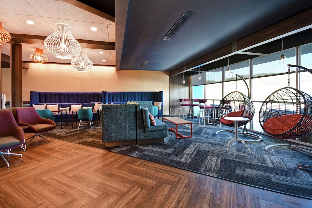 Tru by Hilton Wytheville - photo 3