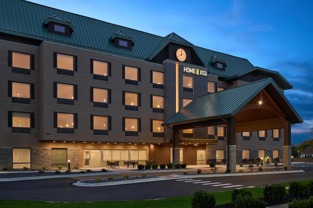Home2 Suites by Hilton Frankenmuth — hotel in Frankenmuth
