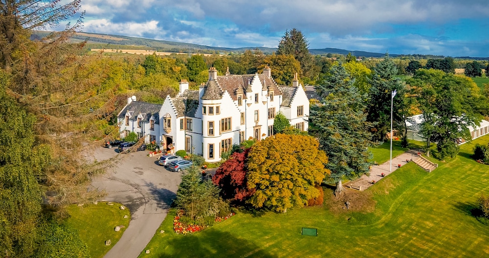Kincraig Castle Hotel — hotel in Invergordon