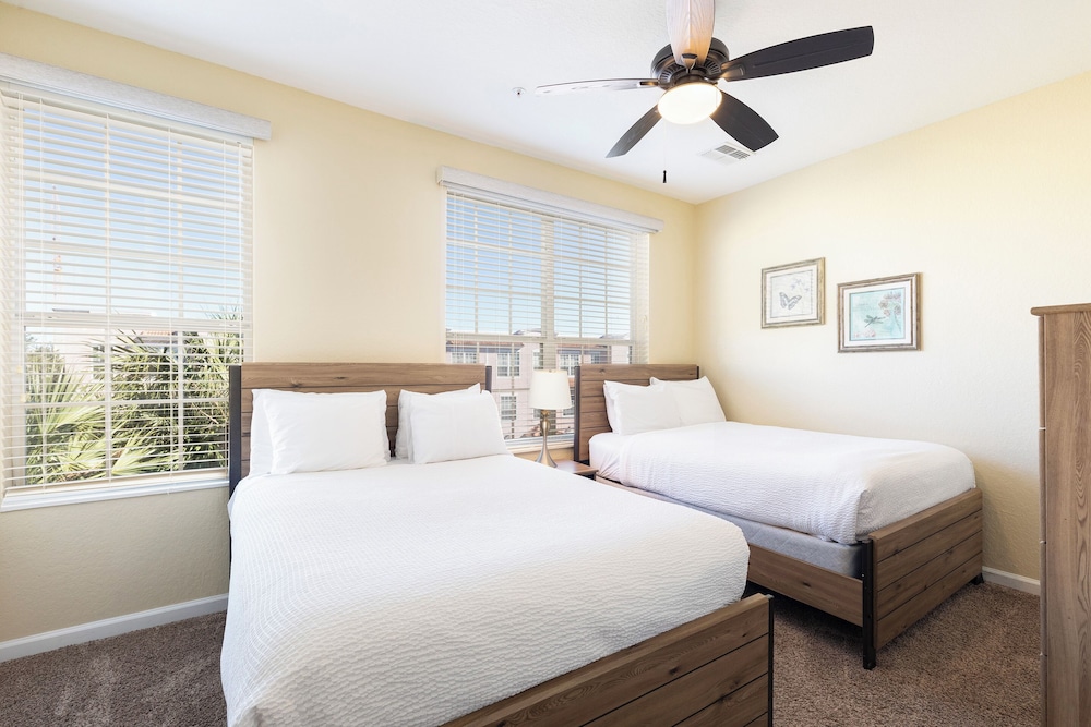 Vista Cay by Orlando Resort Rentals on Universal Boulevard - photo 30