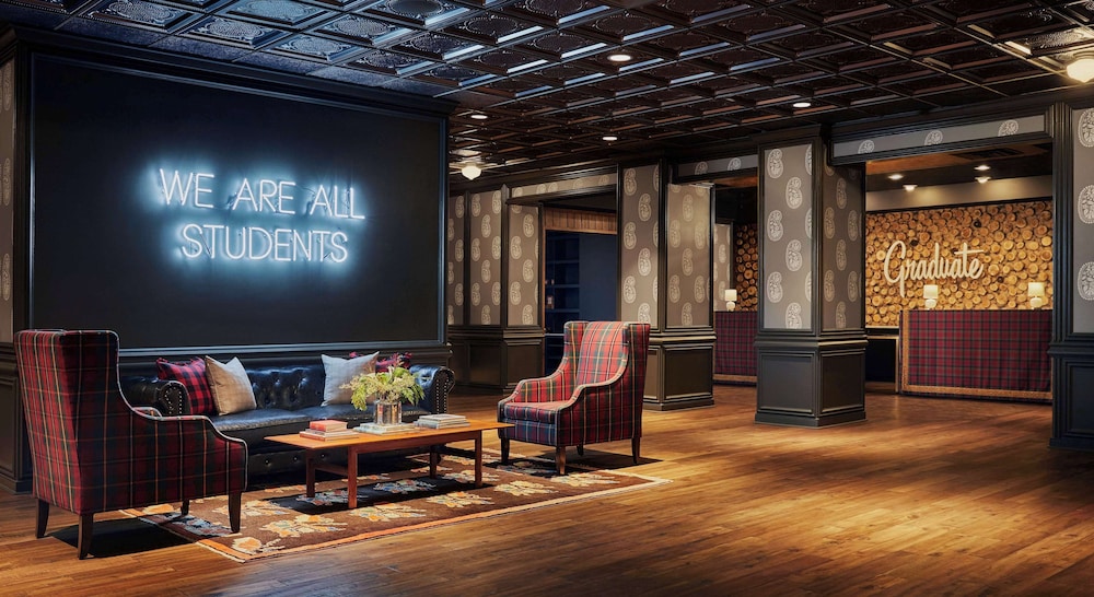 Graduate By Hilton Minneapolis — Minneapolis