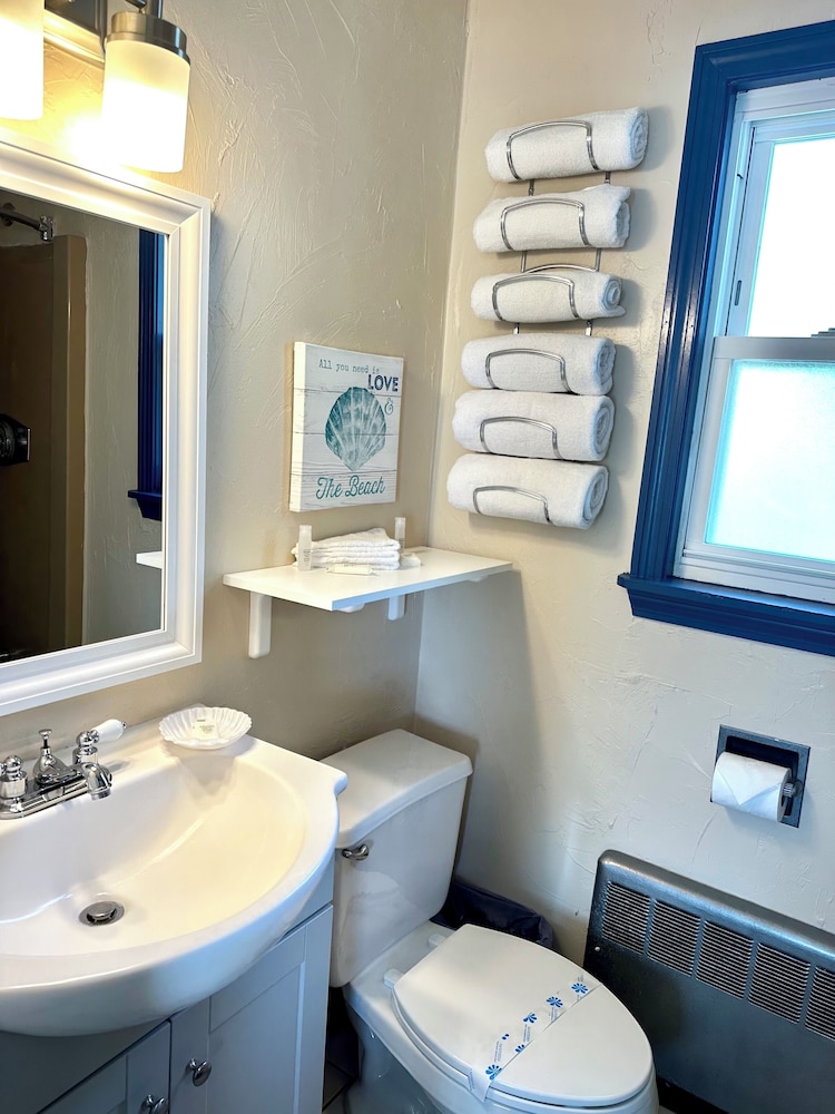 The Inn at Buzzards Bay - photo 22