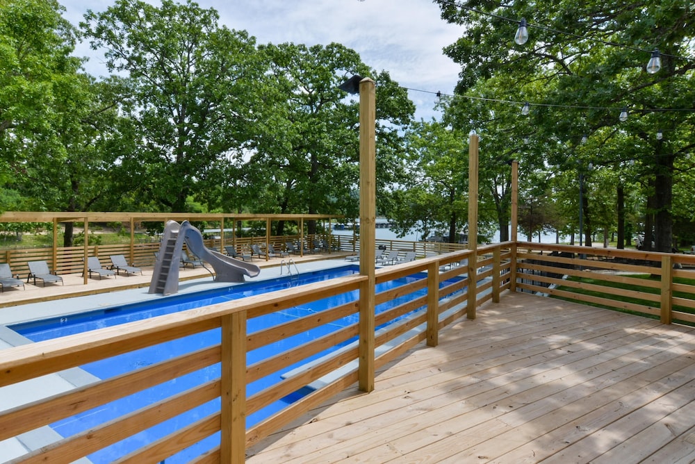 Kimberling Cove Resort - photo 36