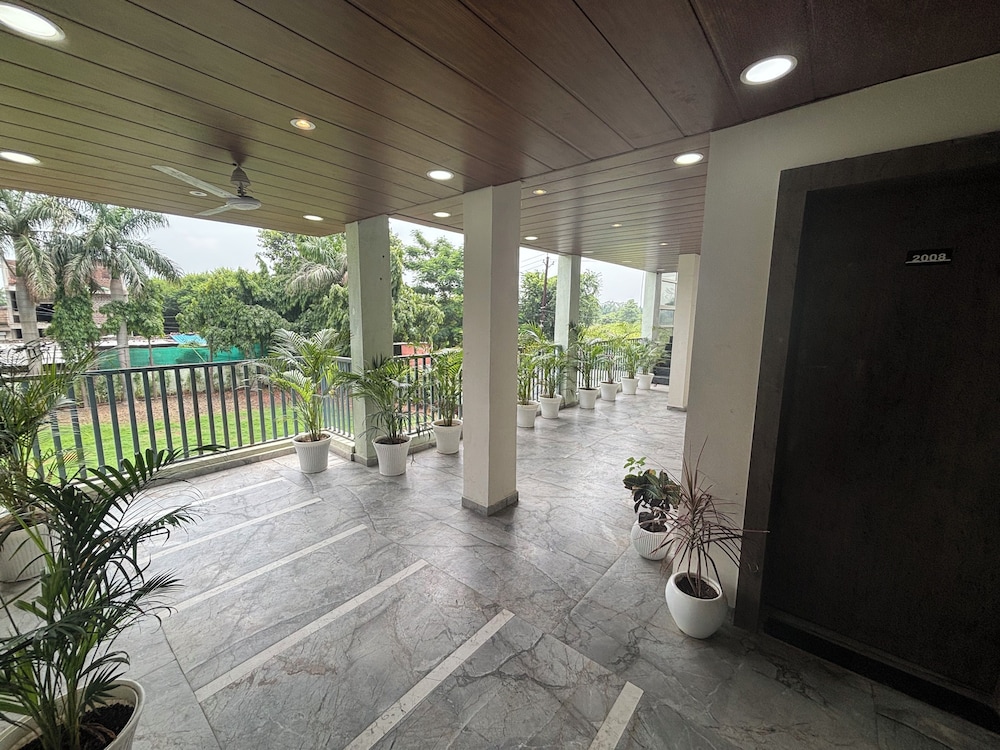Hotel Dhana Lakshmi Bliss — Dewas — photo 3