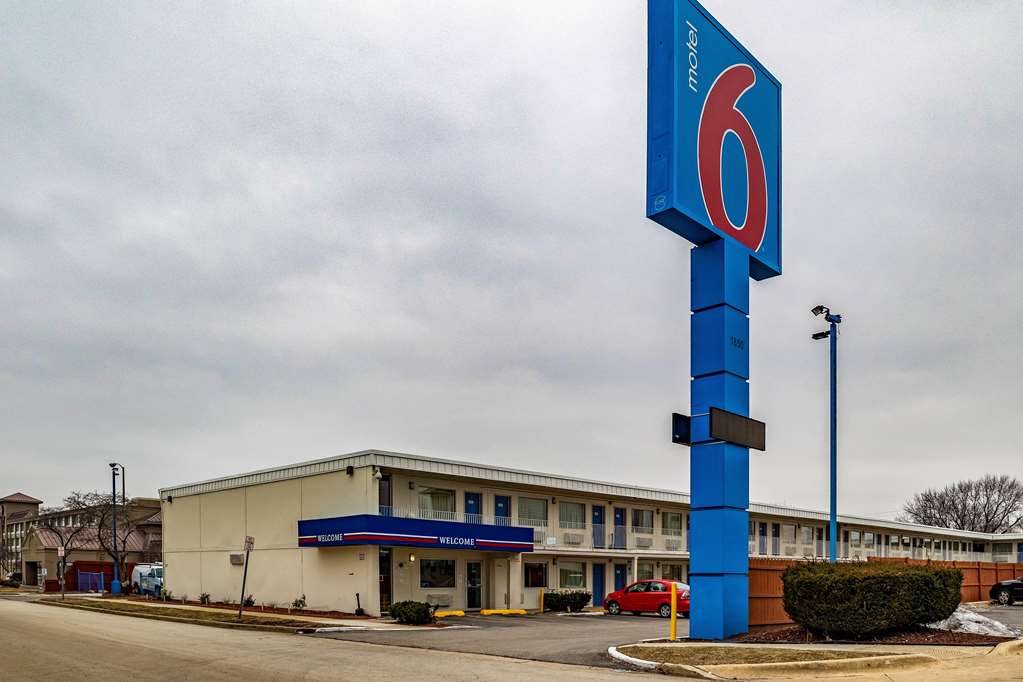 Motel 6 Joliet IL I 80 - photo 2