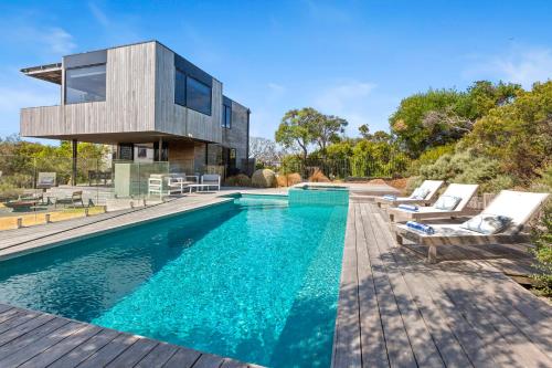 Oceanic Where Luxury Meets Tranquility — Rye