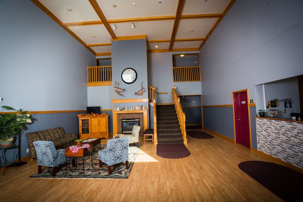 Chisholm Inn & Suites - photo 3