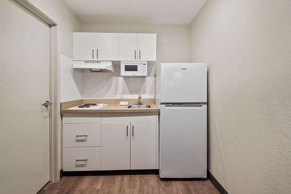 Extended Stay America Suites Miami Airport Blue Lagoon - photo 15