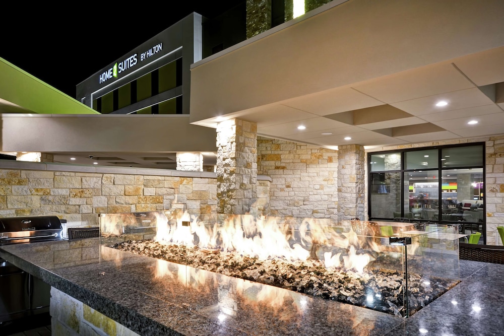 Home2 Suites by Hilton Plano Legacy West - photo 45