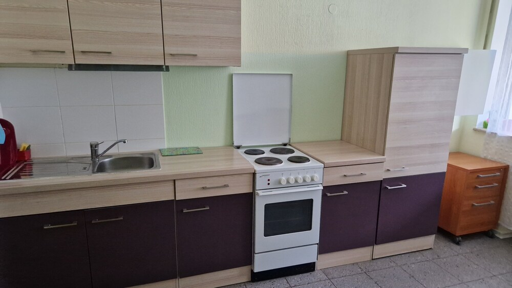 otel na Tomskoi 1G — hotel in Mikhaylovka