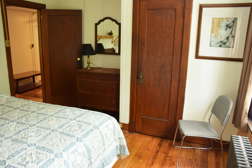The Baseball Hotel - photo 17