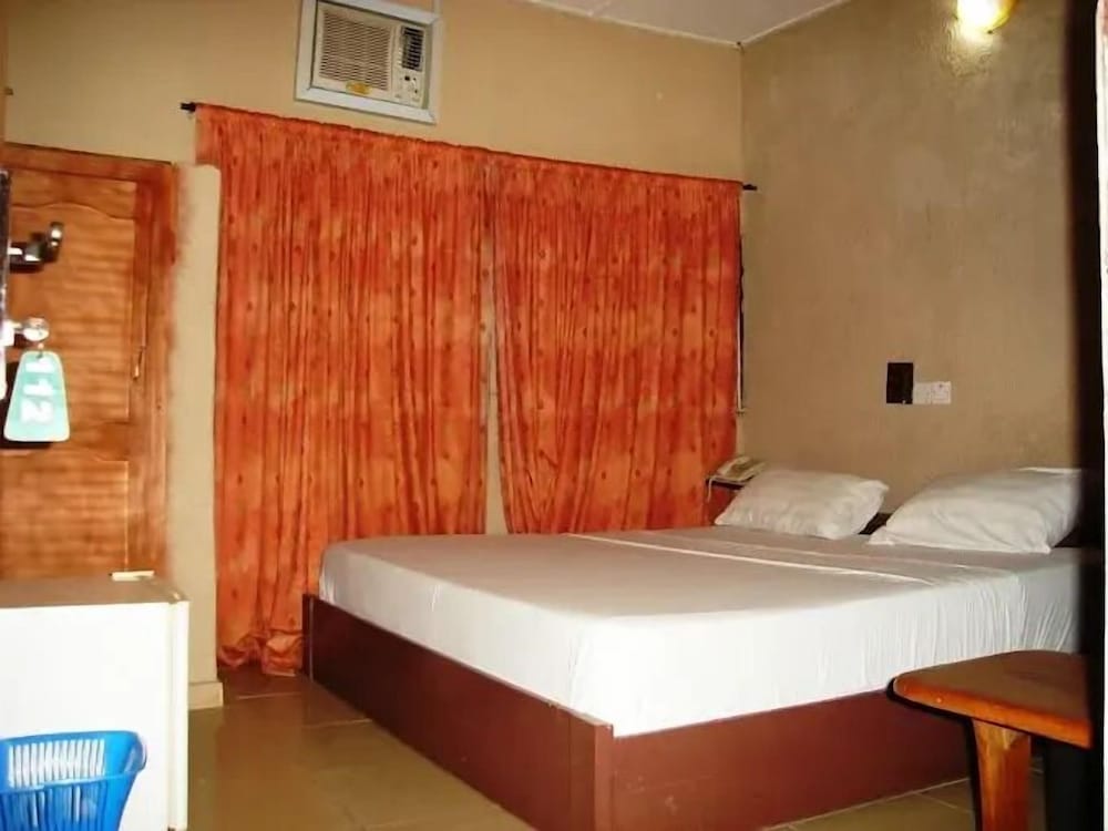 Hillview Hotel — Abeokuta — photo 2