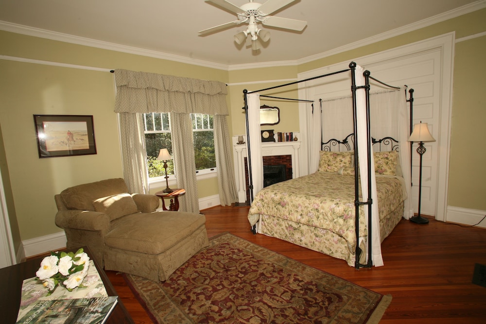 North Street Inn - photo 3