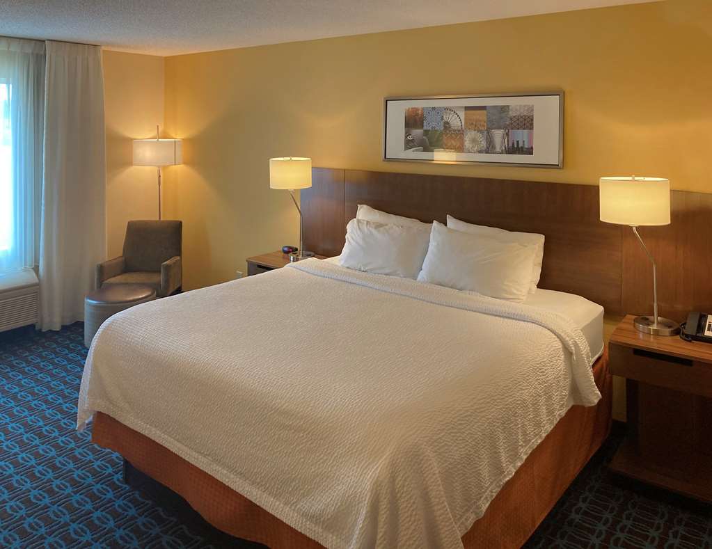 Comfort Inn & Suites Ankeny Des Moines - photo 3