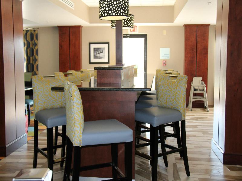 Holiday Inn Express & Suites Roanoke Rapids SE by IHG - photo 13