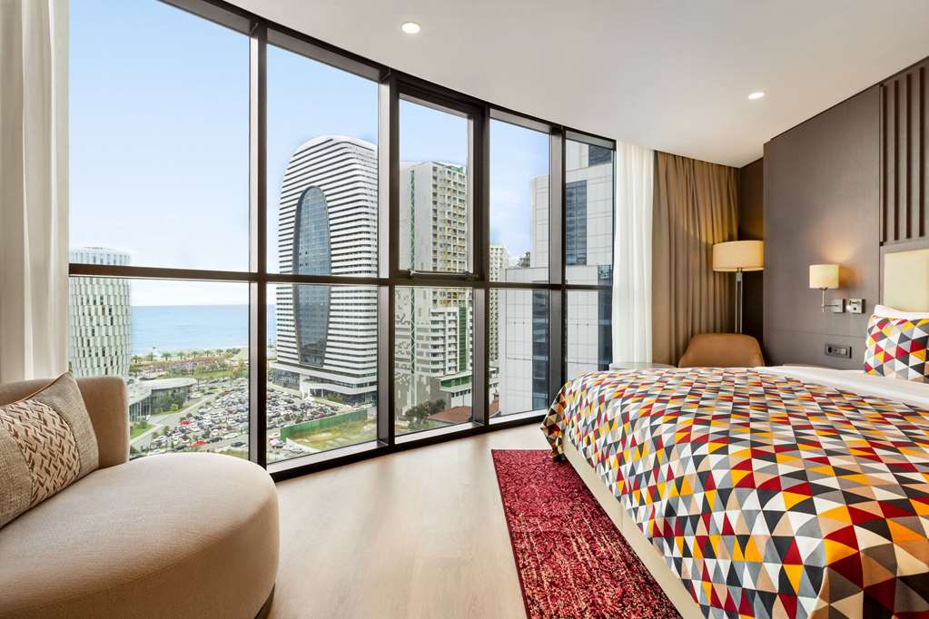 Ramada Plaza by Wyndham Batumi — Batumi — photo 2