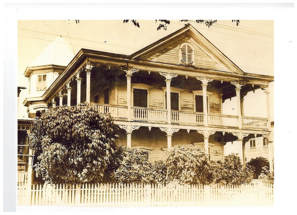 The Palms Hotel - photo 142