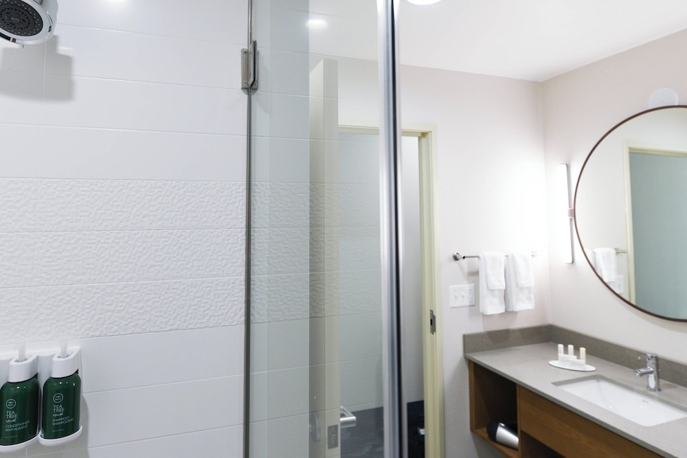 Fairfield Inn & Suites by Marriott Ontario Rancho Cucamonga - photo 27