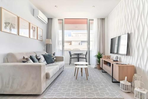 Timeless Beach I Apartment — 4-Star Luxury Hotel in Armacao De Pera, Portugal