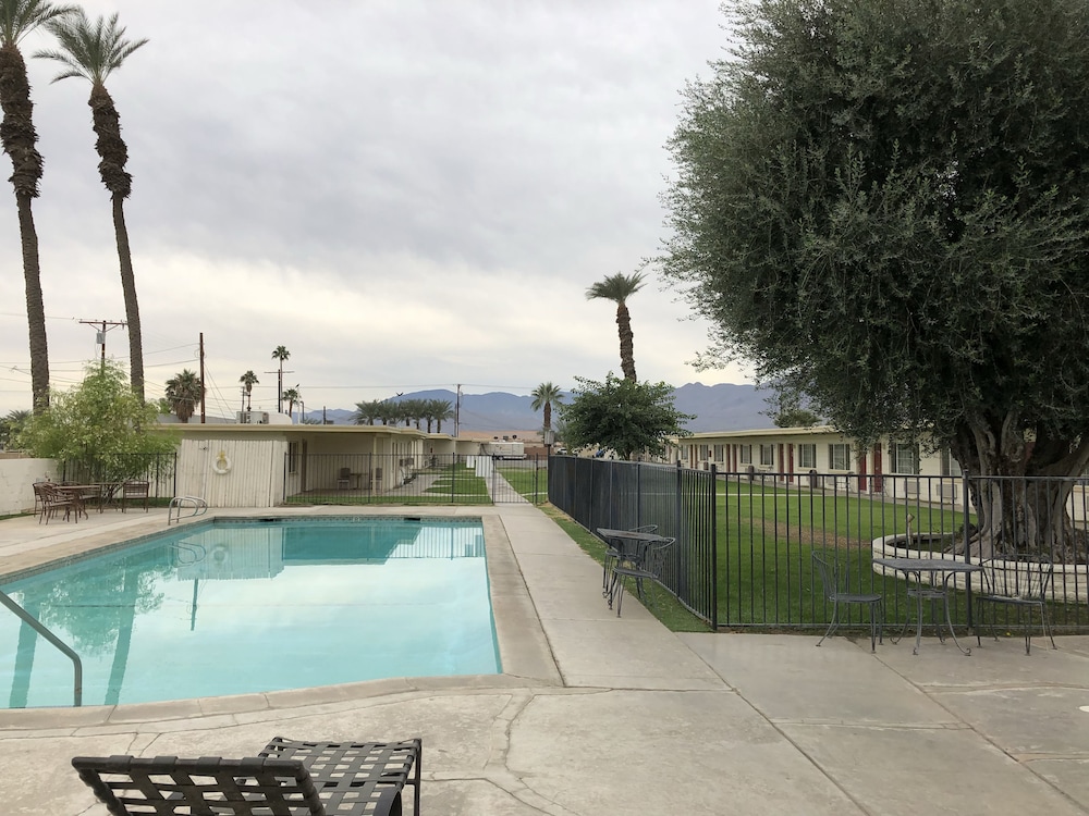 Western Sands Motel - photo 12