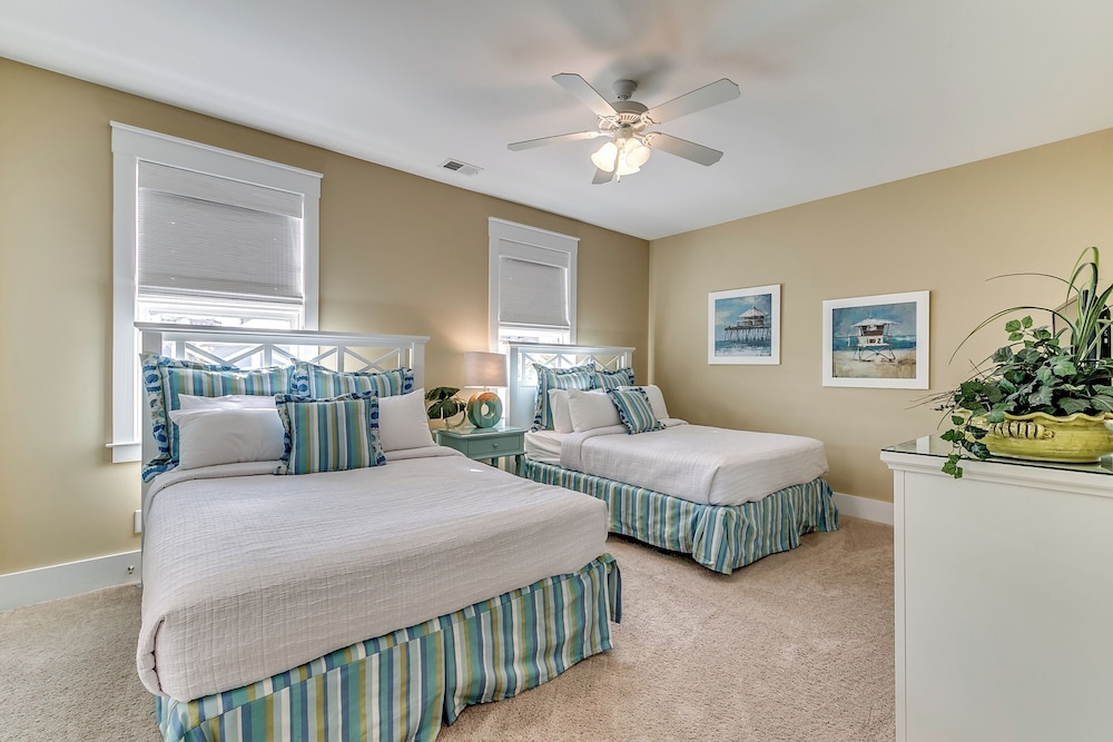 North Beach Resort & Villas - photo 157