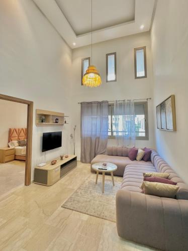 Take a cosy rest Near the airport — 4-Star Luxury Hotel in Zawyat An Nwacer, Morocco