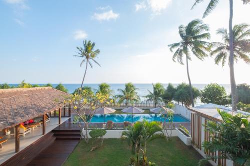 Kamana Beach House — 4-Star Luxury Hotel in Senggigi, Indonesia