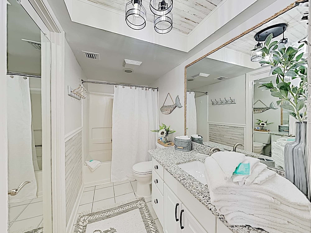 Regency Towers by Southern Vacation Rentals - photo 417
