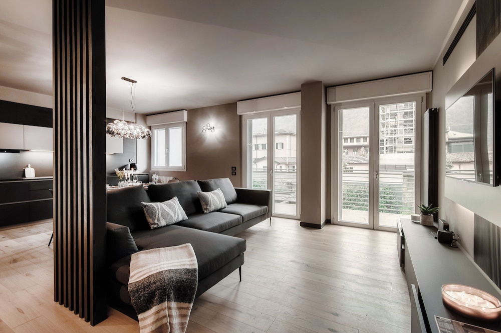 Scarlett — 4-Star Luxury Hotel in Como, Italy