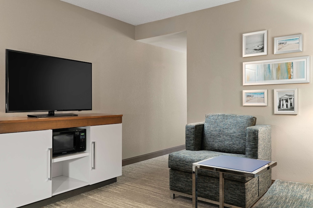 Hampton Inn South Kingstown Newport Area - photo 24