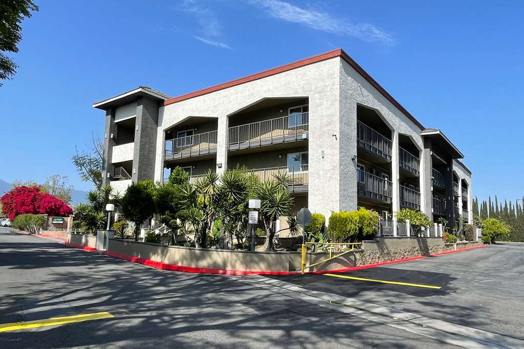 Quality Inn Ontario Airport Convention Center - photo 4