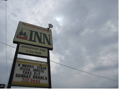 Northwoods Inn